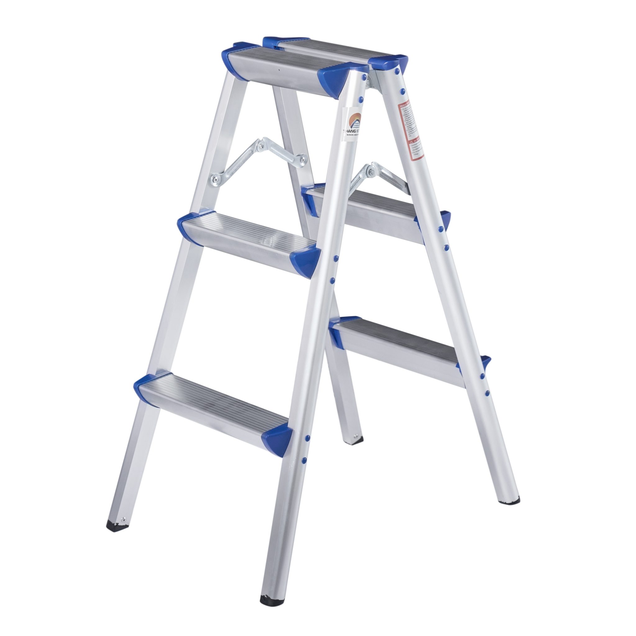 Thang nhôm gấp chữ A có kích thước nhỏ gọn